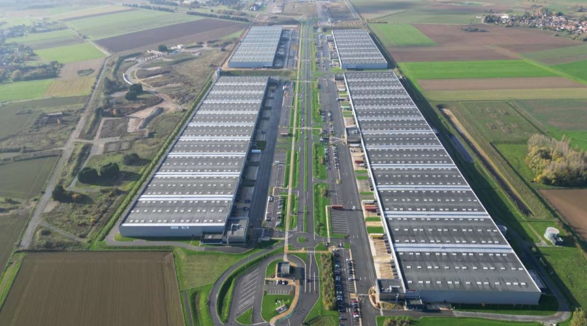 Warehouse  Epinoy 37 450 sqm