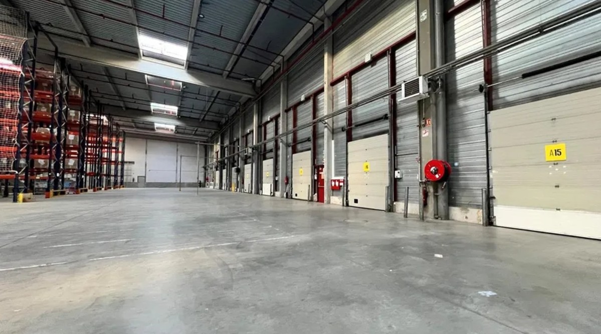 Entrepôt Bondoufle 65 m²