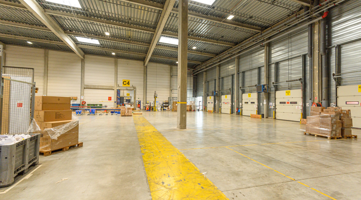 Warehouse  Dourges 21 741 sqm