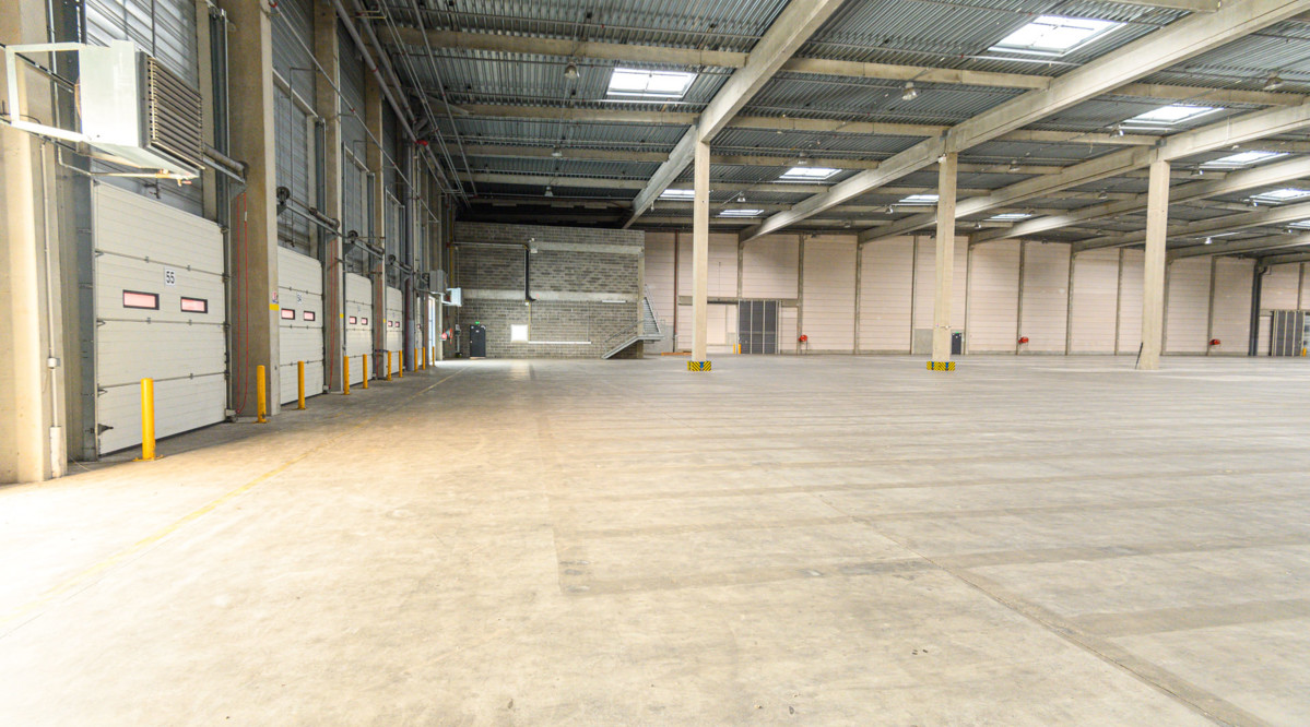 Warehouse  Dourges 12 130 sqm