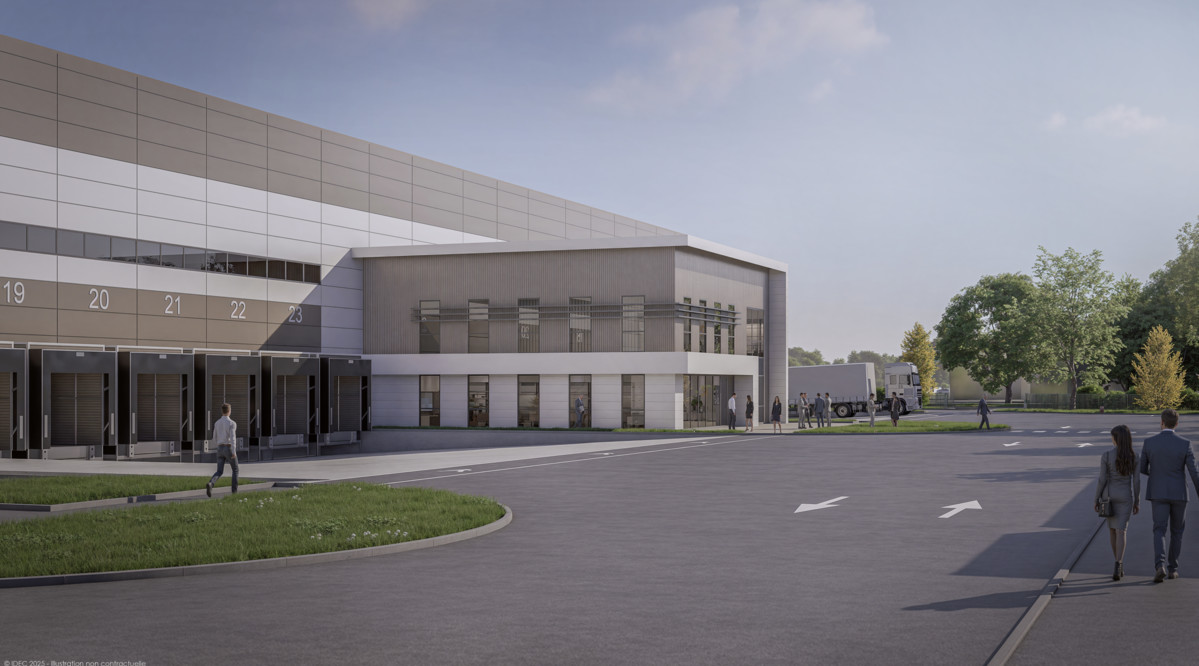 Warehouse  Ruffec 30 102 sqm