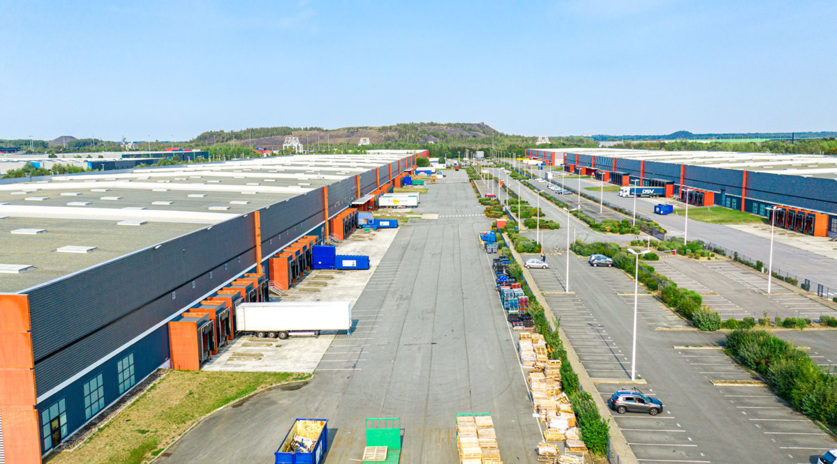 Warehouse  Dourges 21 741 sqm