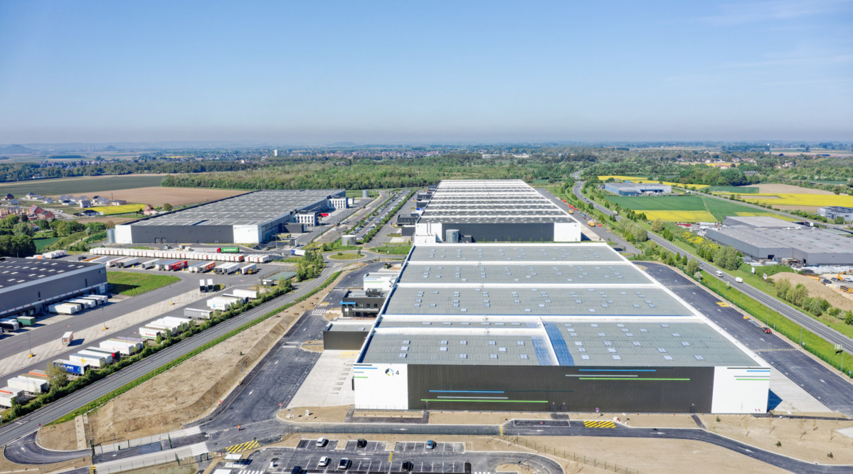 Warehouse  Douvrin 24 780 sqm