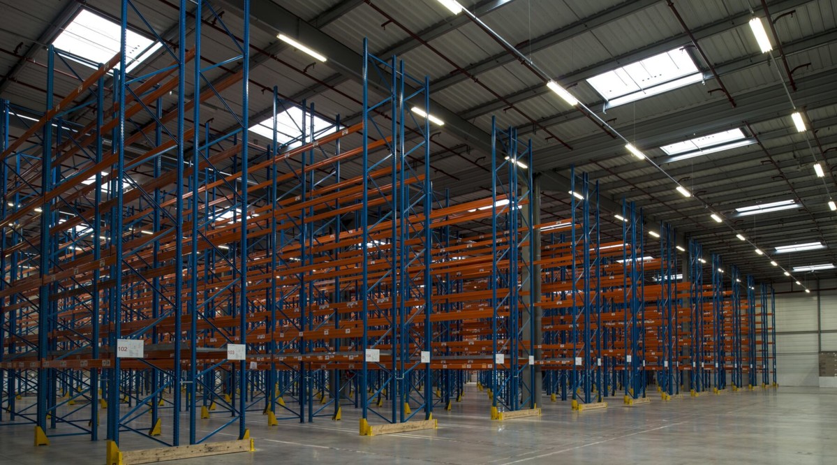 Warehouse  Mitry-Compans 4 984 sqm