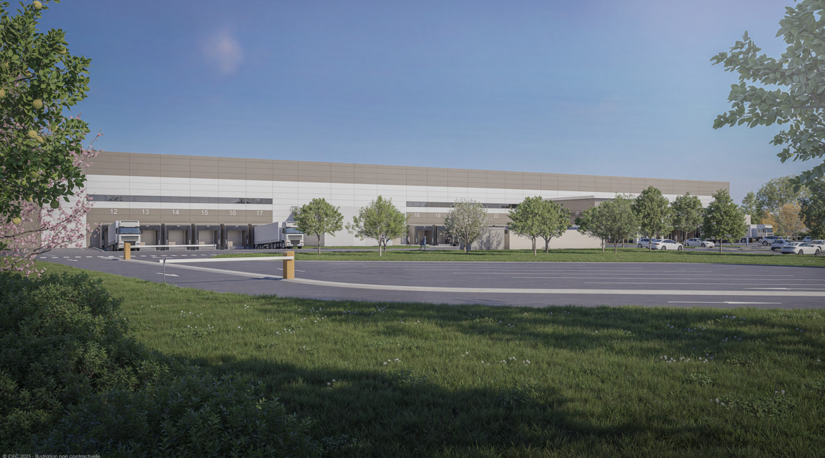 Warehouse  Ruffec 30 102 sqm