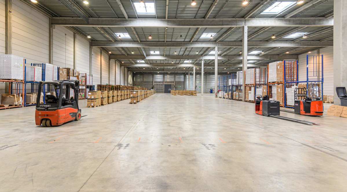 Warehouse  Dourges 21 741 sqm