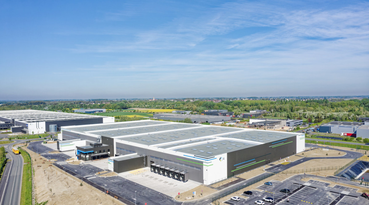 Warehouse  Douvrin 24 780 sqm