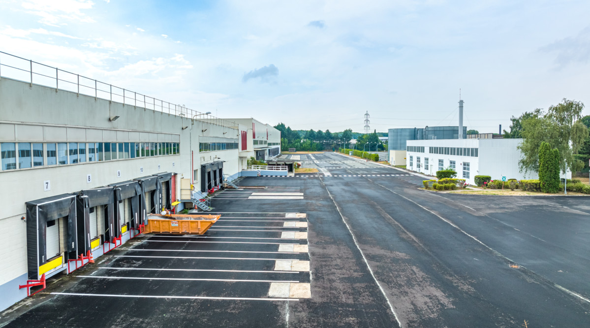 Warehouse  Toufflers 35 516 sqm