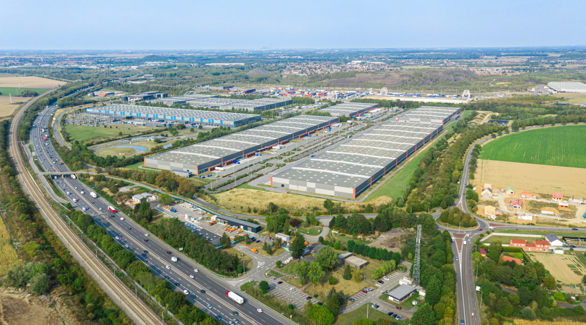 Warehouse  Dourges 12 130 sqm