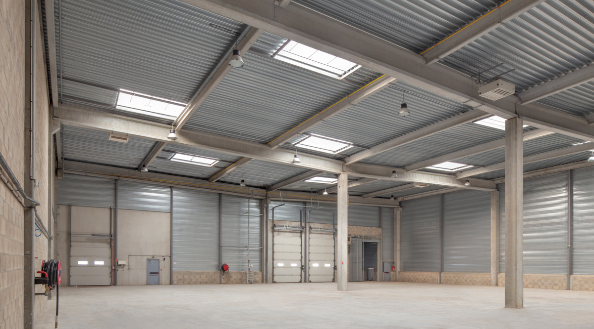 Entrepôt Combs-la-Ville 6 806 m²