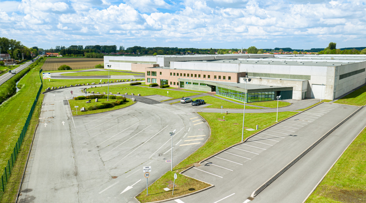 Warehouse  Lorgies 21 467 sqm