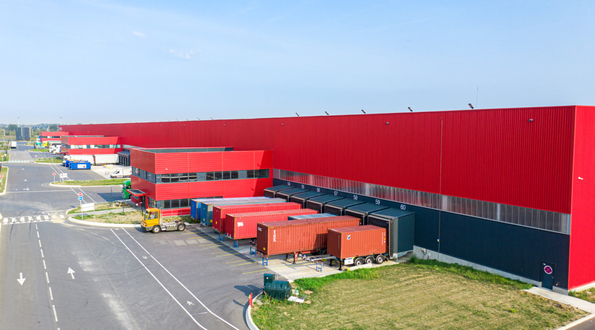 Warehouse  Dourges 25 491 sqm