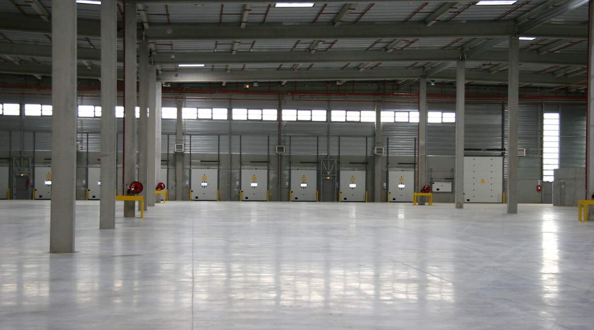 Warehouse  Moissy-Cramayel  20 447 sqm