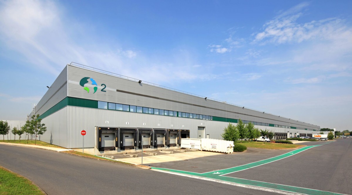 Warehouse  Lisses 36 184 sqm