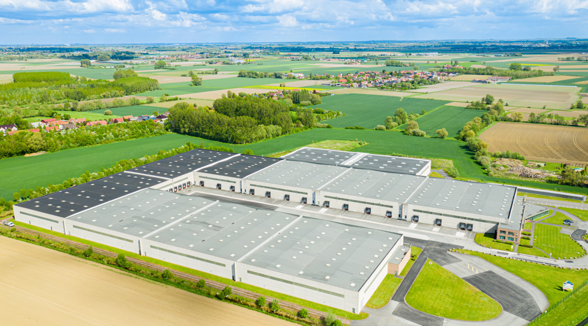 Warehouse  Lorgies 21 467 sqm