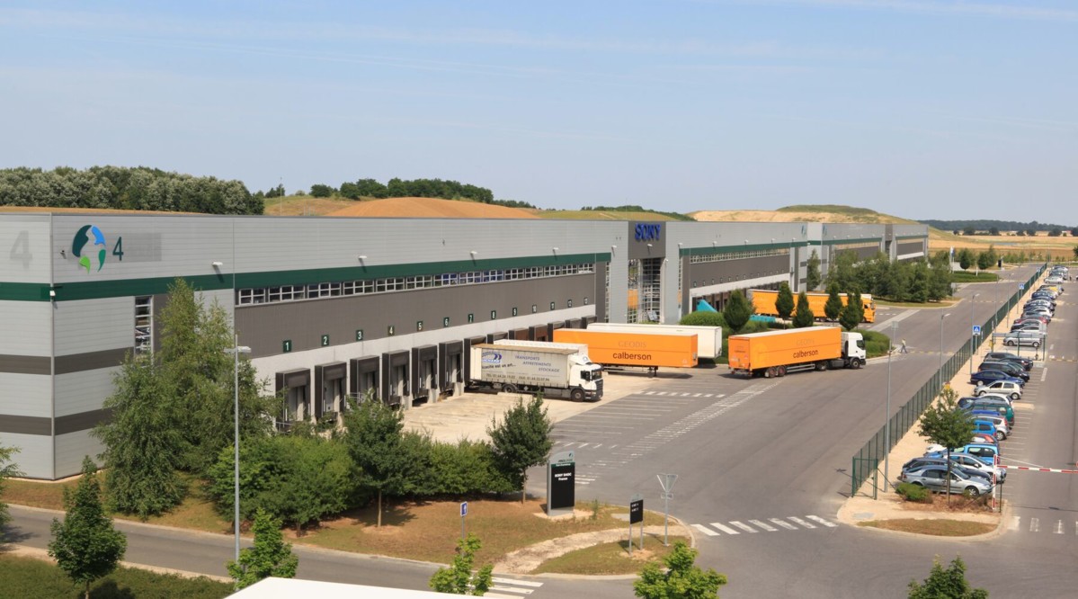 Warehouse  Moissy-Cramayel  20 447 sqm