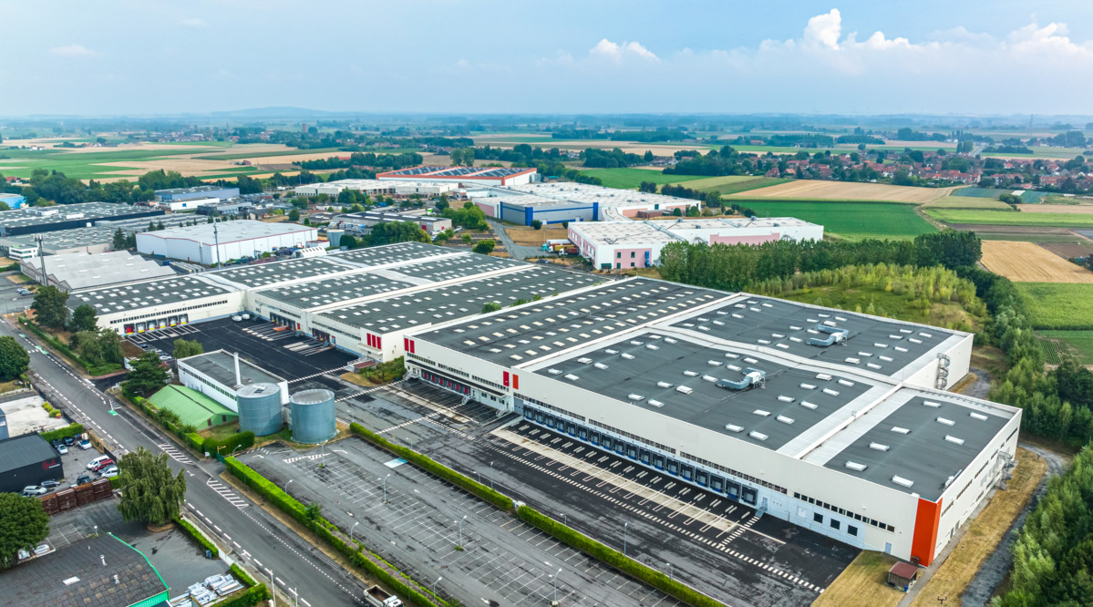 Warehouse  Toufflers 35 516 sqm