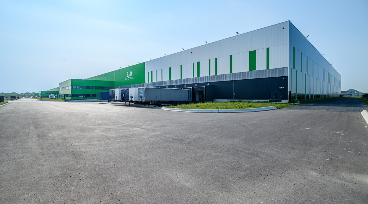 Warehouse  Dourges 12 827 sqm