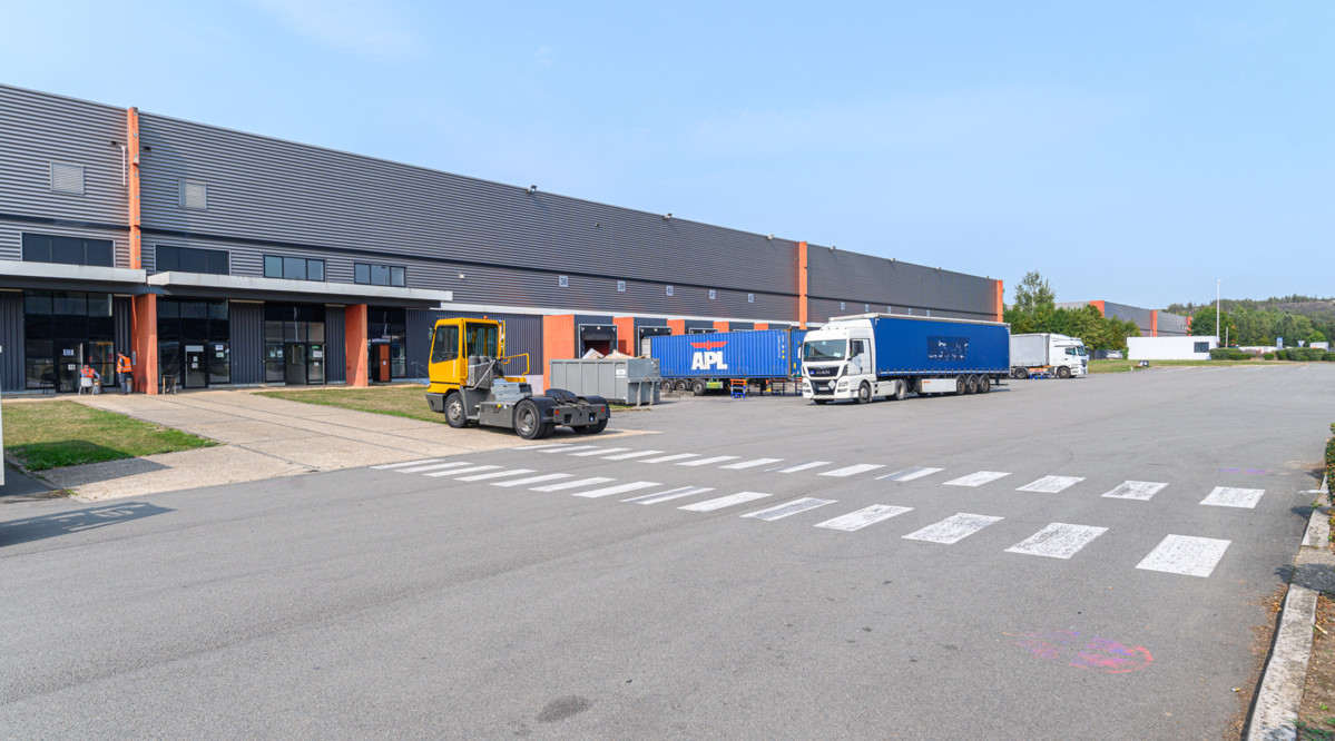 Warehouse  Dourges 21 741 sqm