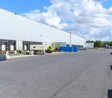 Entrepôt Vert-Saint-Denis 37 806 m²