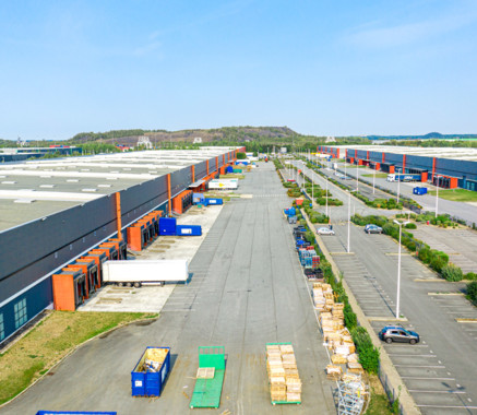 Warehouse  Lauwin-Planque 31 031 sqm