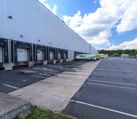 Entrepôt Vert-Saint-Denis 37 806 m²