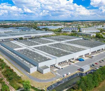 Entrepôt Vert-Saint-Denis 37 806 m²