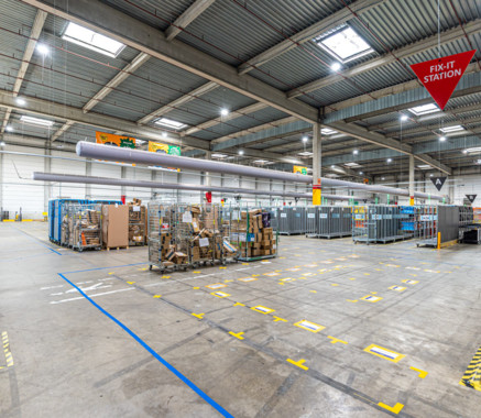 Warehouse  Combs-la-Ville 1 325 sqm